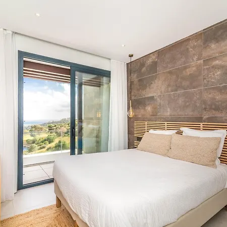 Ξενοδοχείο Majestic Casa Luxus. 5 Star In 4*
