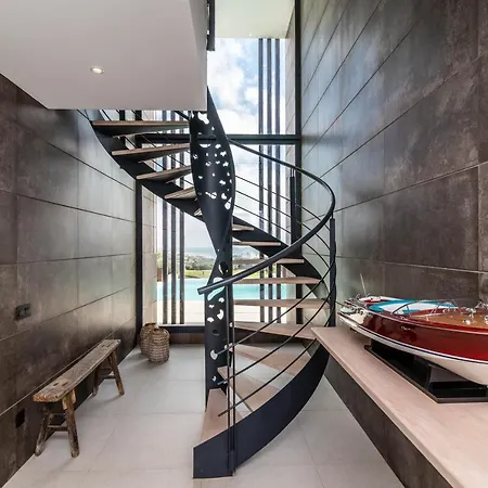 Majestic Casa Luxus. 5 Star In 4* Εστεπόνα