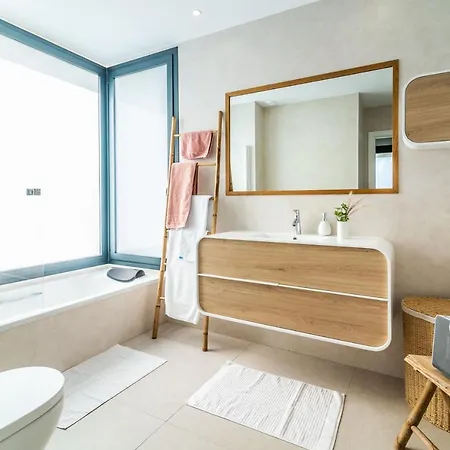 Majestic Casa Luxus. 5 Star In Ξενοδοχείο 4*