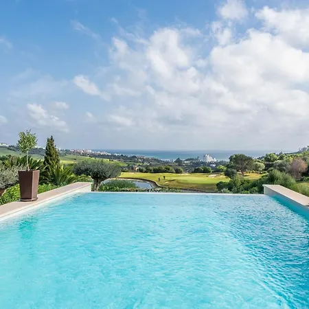 Ξενοδοχείο Majestic Casa Luxus. 5 Star In