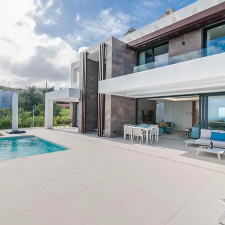 Ξενοδοχείο Majestic Casa Luxus. 5 Star In